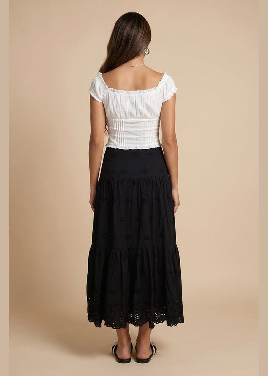 DEBs-upload-18-may-26-MA]40SKT38832-c1/2