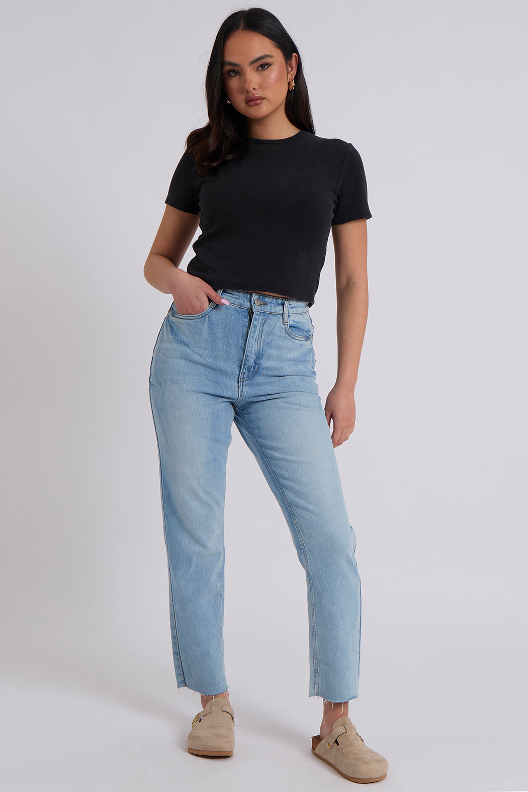 Urban Bliss Straight Leg Jeans